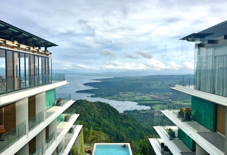 escala hotel in tagaytay - Lindsay blogueuse